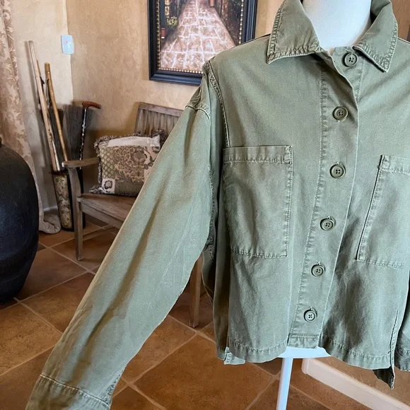 Zara Army Green Jacket - Picture 2 of 3